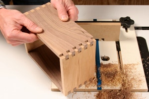box joint cut on router