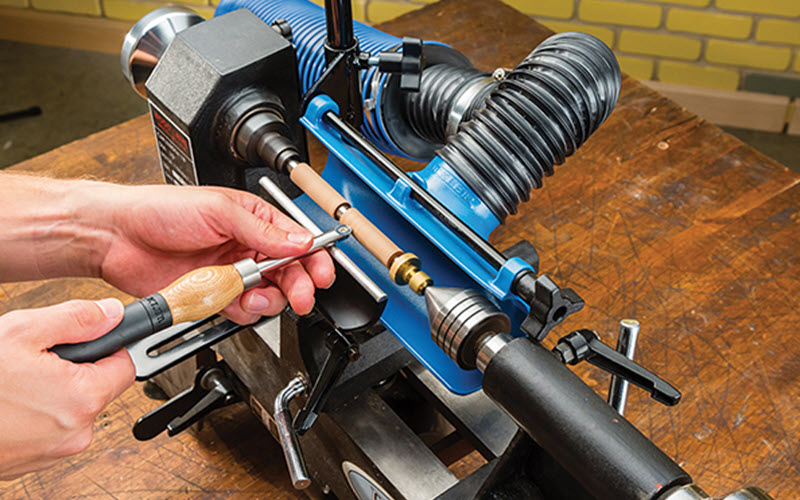 turning pen on a lathe