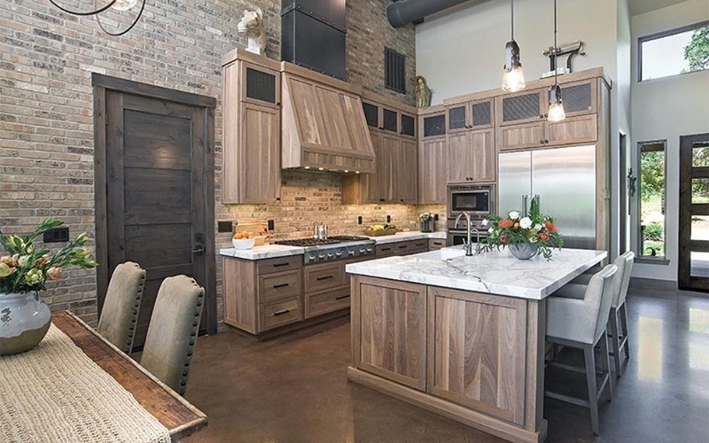 Picture of kitchen with updated kitchen cabinets