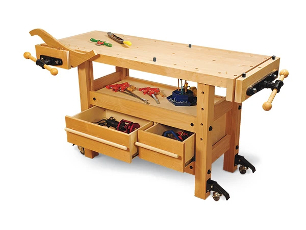 Mobile workbench with tools