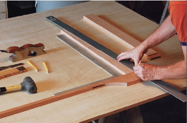 Assembling cabinet rails