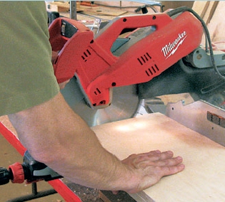 Cut the shelving and uprights square