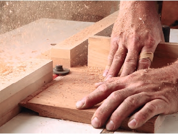 Routing out a shadow line along the bench