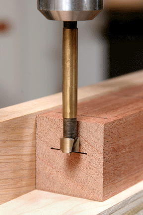 Lining up depth of Forstner bit on drill press to make mortise cut