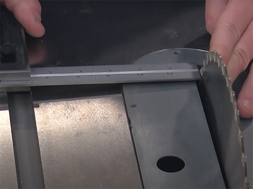 Making adjustments to table saw blade angle