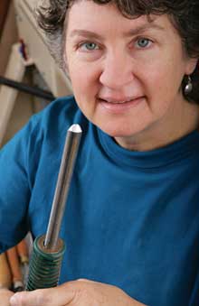 Showing the rounded edge of a bowl gouge