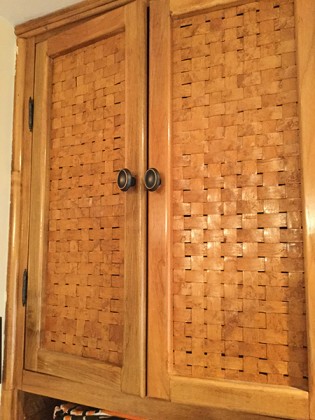 Cabinet doors with inset hinges not closing properly