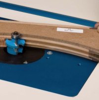 Using template to guide arched door top rail