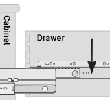 Diagram indicating the drawer member part of a slide