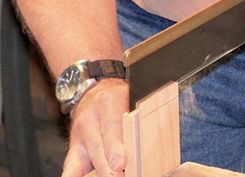 Making a cheek cut with a gent's saw
