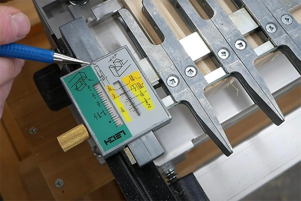 dovetail micro adjust