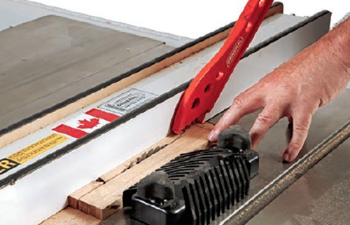 Cutting curve in slat for coffee table
