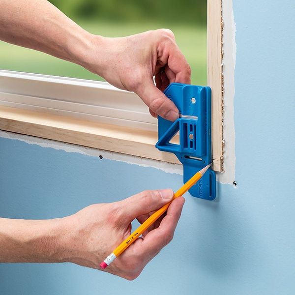using trim gauge to mark 3/16