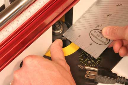 Measuring recess for router bit cut
