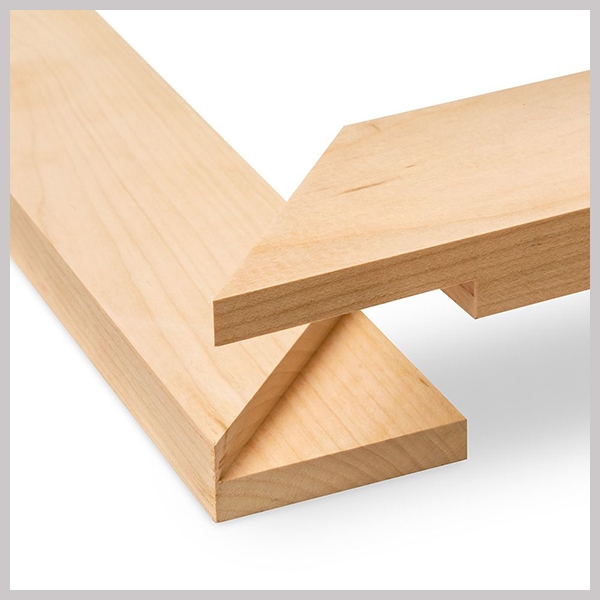 mitered half-lap corner joint