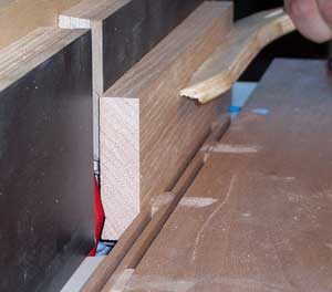 Making first cut with a butterfly spline bit