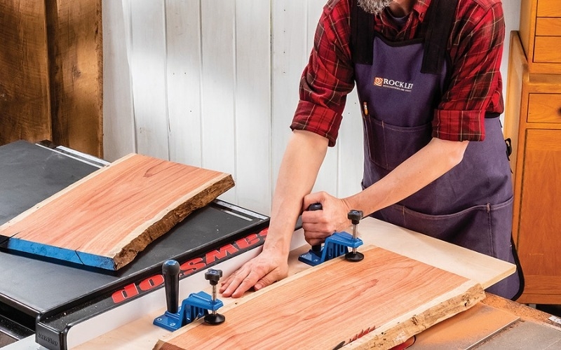 man using ripping jig