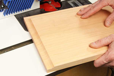 Preventing long grain cut tearout at router table