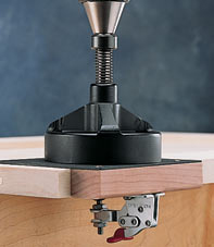 Installing concealed hinges with jig it installer