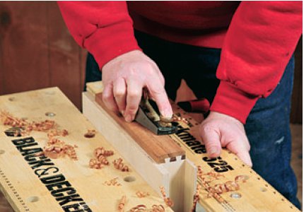 Shaving curved drawer