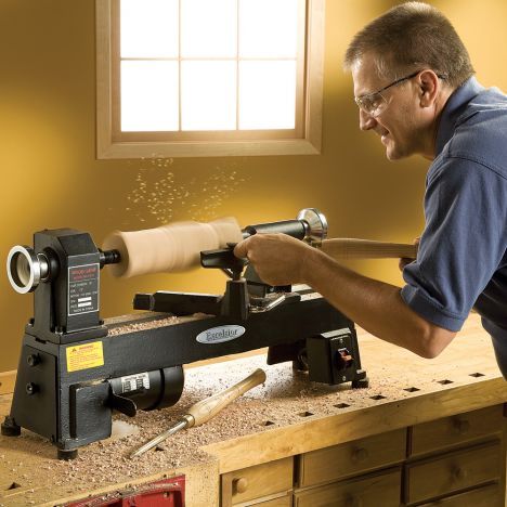 Turning a blank on an excelsior mini lathe