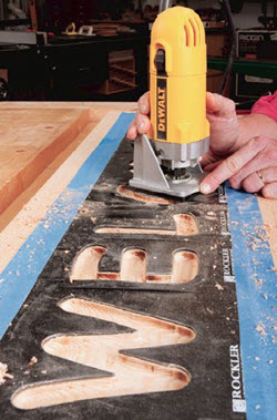 using dewalt trim router to make a sign
