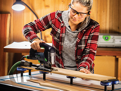 women using rockler jigsaw power tool
